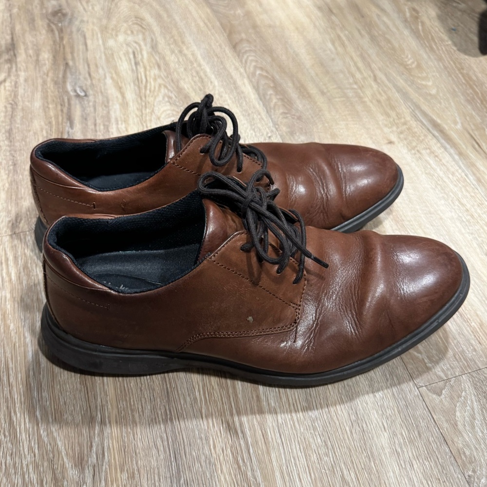 Clarks Unstructured Oxford Men's 9.5 W Brown Lace Up Bicycle Toe Dress Shoes